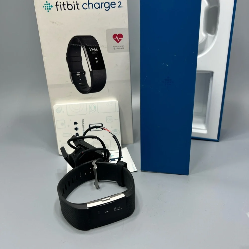 Fitbit Charge 2 For Spares Or Repair- Please Read